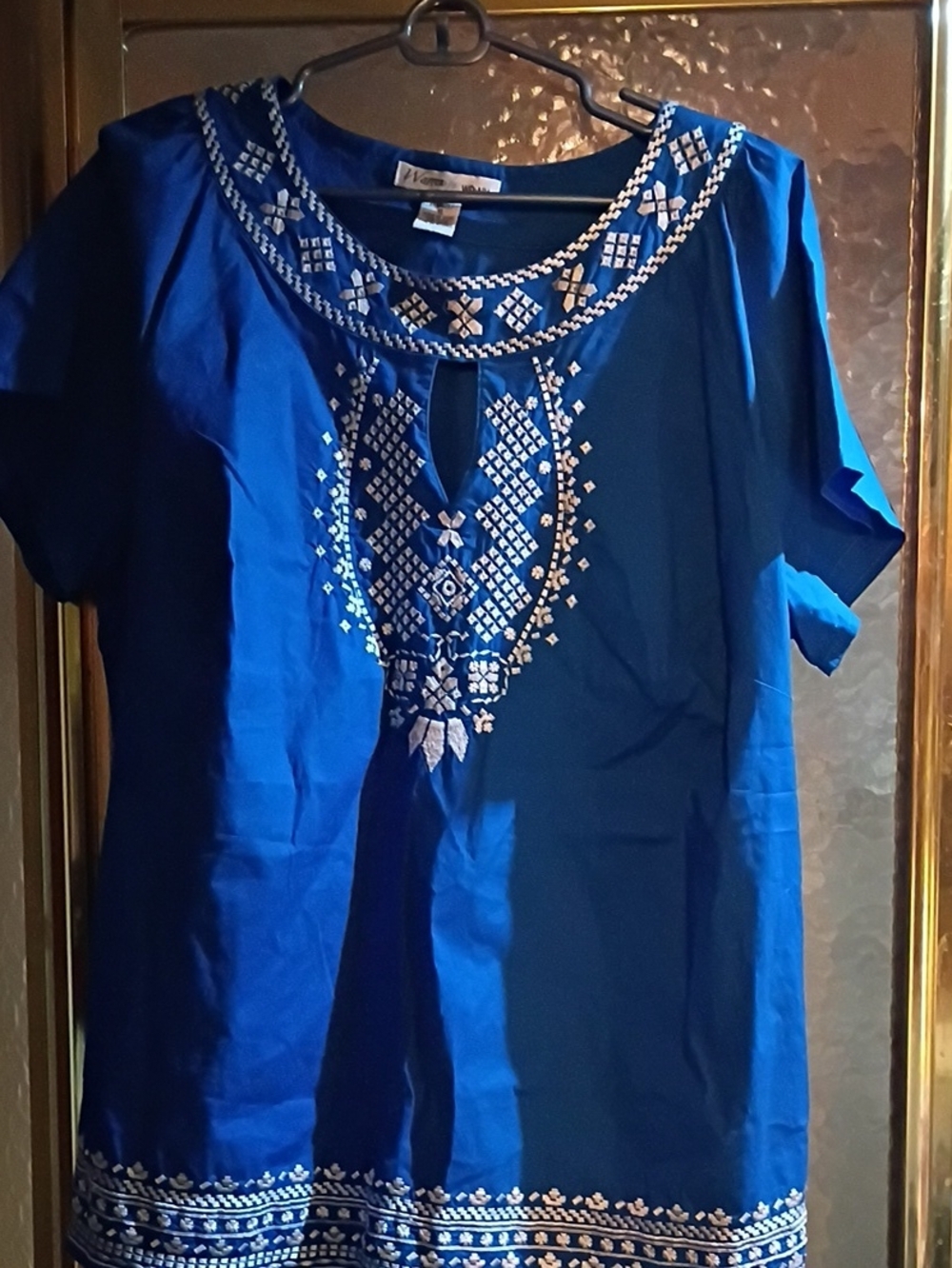 Venezia Blue Embroidered Short-Sleeve Tunic